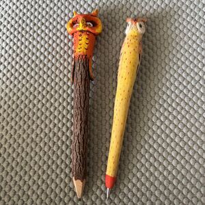 Set Of 2 Hand Wood Carved &Hand Painted Owl Pen & Pencil Set